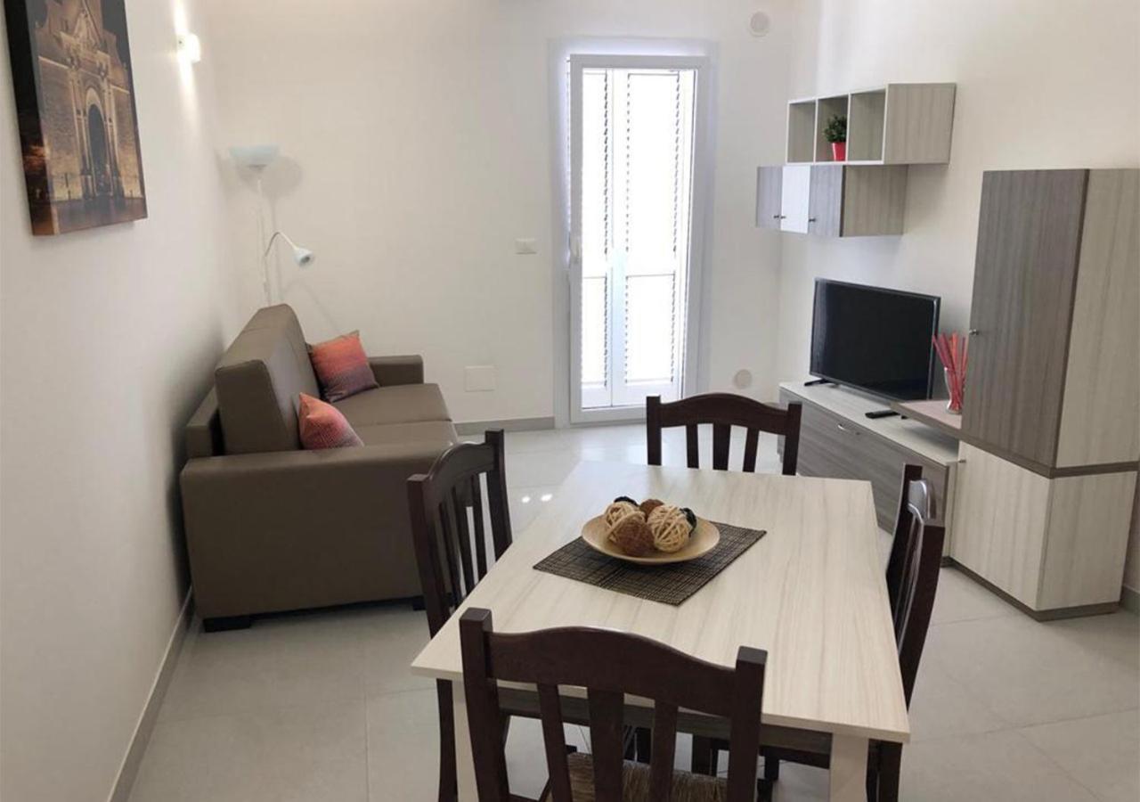 3G Baroque Apartments ليتشي المظهر الخارجي الصورة