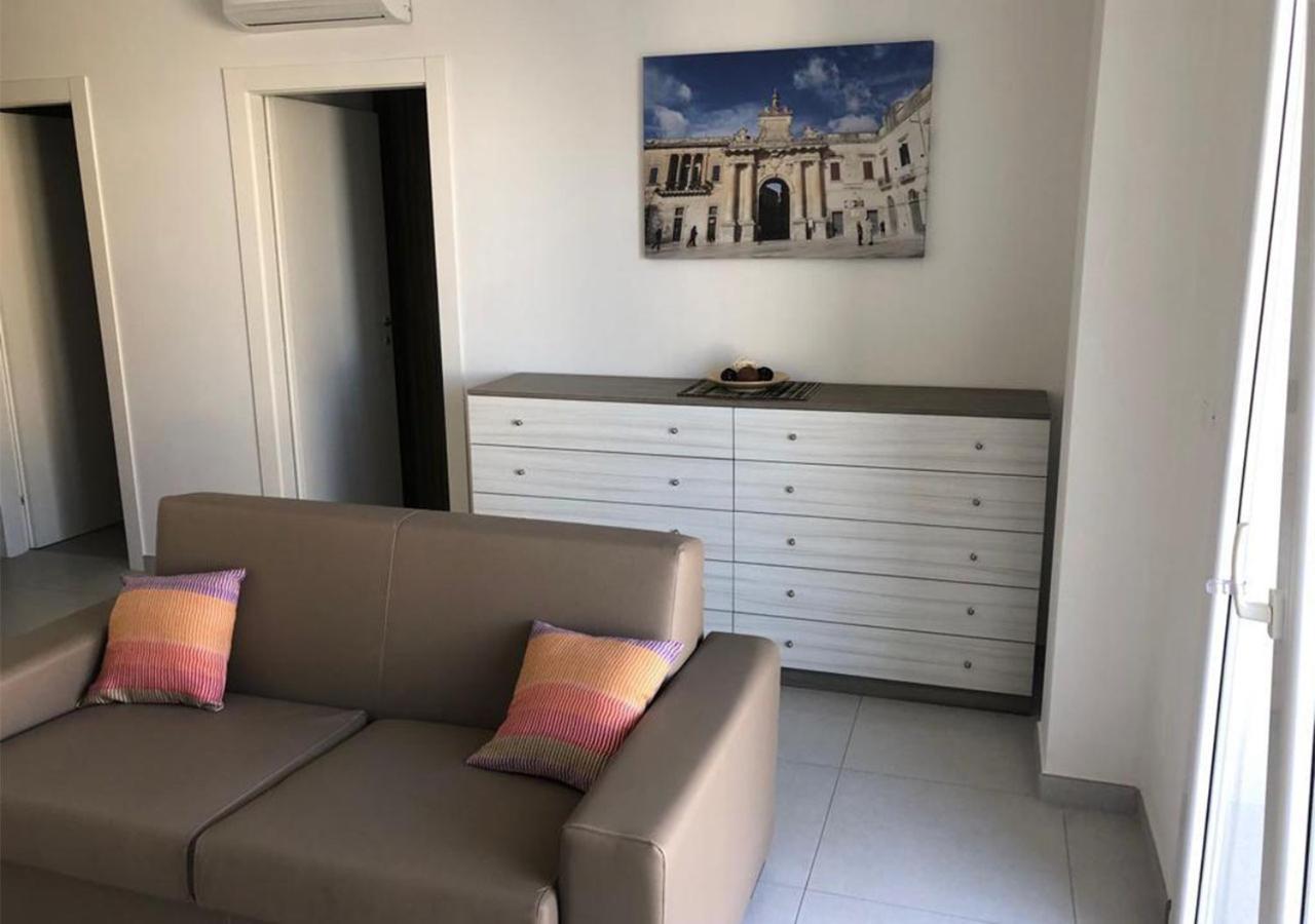 3G Baroque Apartments ليتشي المظهر الخارجي الصورة